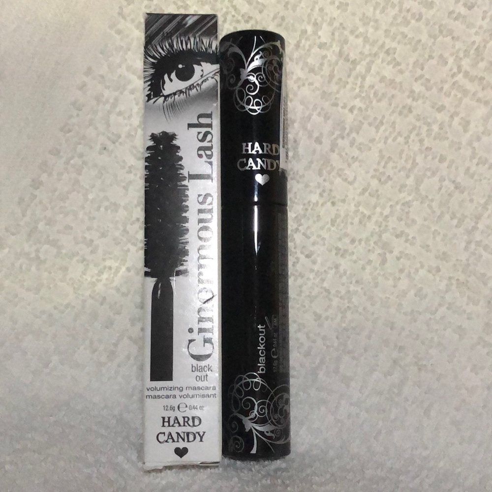 Hard Candy Ginormous Lash Volumizing Mascara